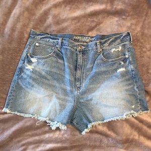 American Eagle | Mom Short